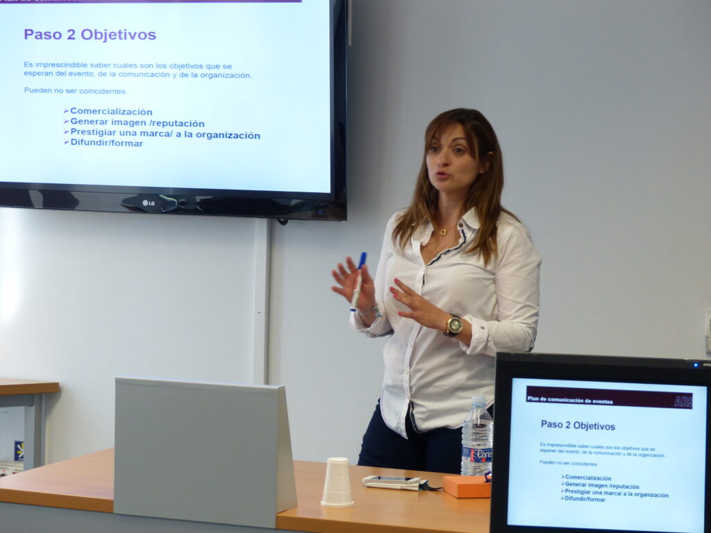 ana rosa sanfeliu 14